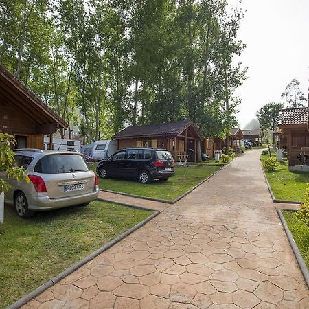 Camping Cachadelos Hotel Санксенсо Екстериор снимка