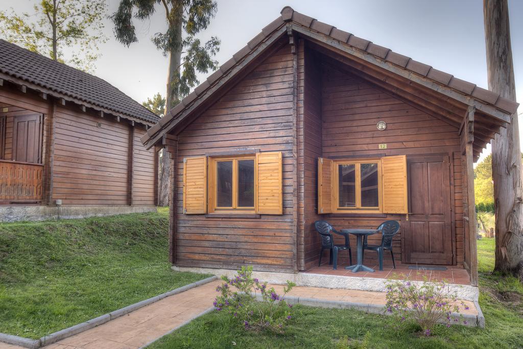 Camping Cachadelos Hotel Санксенсо Екстериор снимка