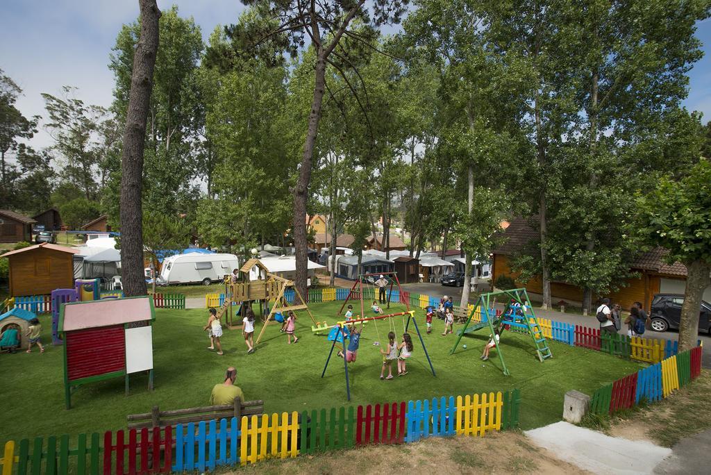 Camping Cachadelos Hotel Санксенсо Екстериор снимка